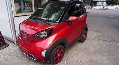 寶駿電動汽車E100